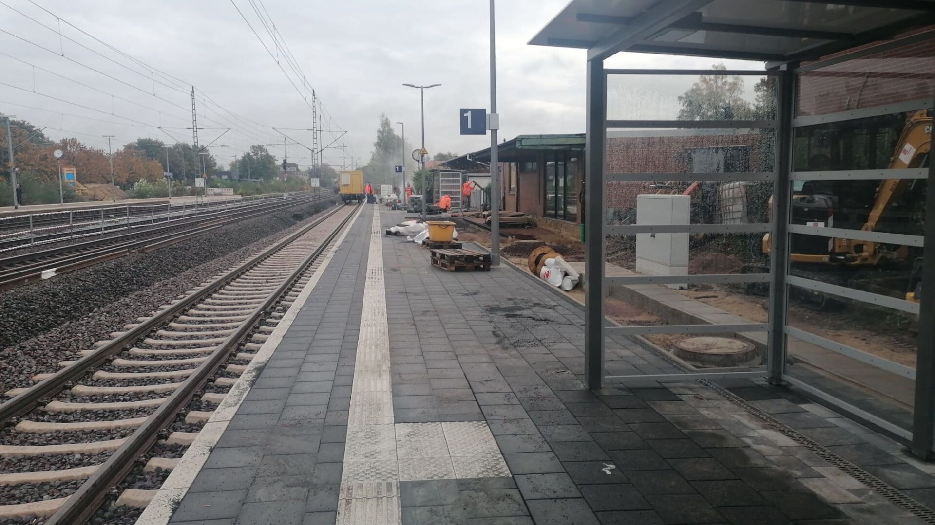 Der neue Bahnsteig am Bahnhof Schwarzenbek. (Foto: DB InfraGO AG)